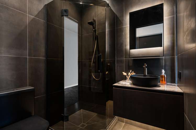 9 Kahiwi Drive Lower Shotover_24