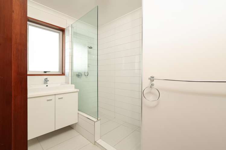 8 Nile Street Saint Clair_17