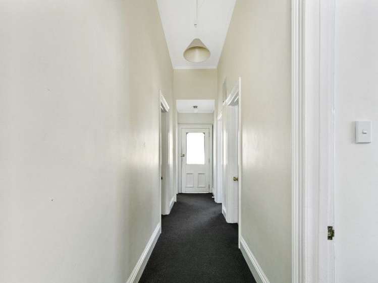 2 Luxford Street Berhampore_14