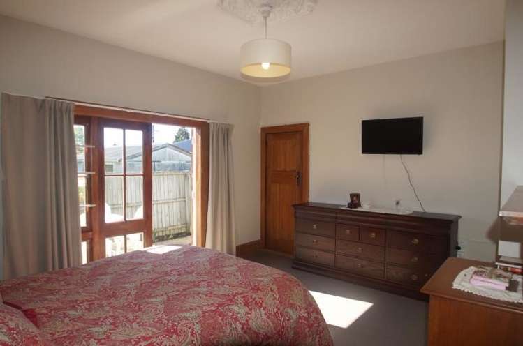 670 Avonside Drive Avonside_7