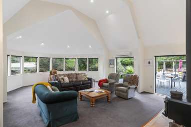 1549E Great South Road_4