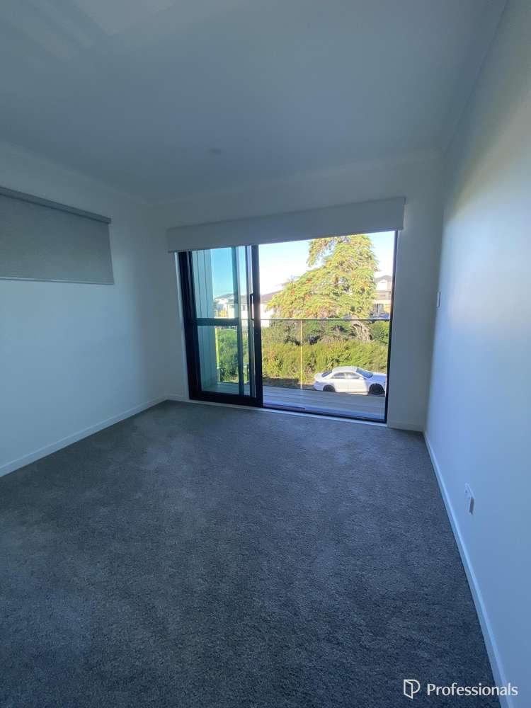 13 Sagitta Drive Flat Bush_10