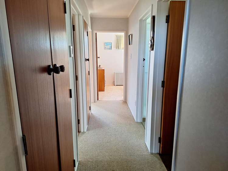 48 Gregg Street Dannevirke_14