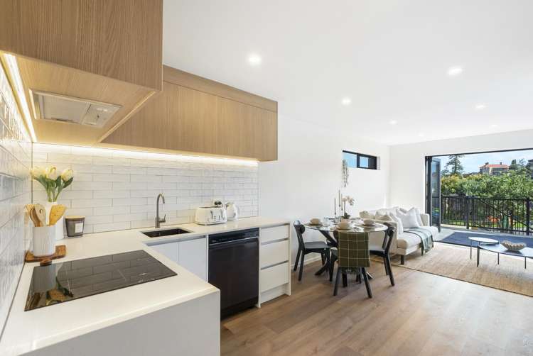 1/6 Ngaroma House Drive Hobsonville_3