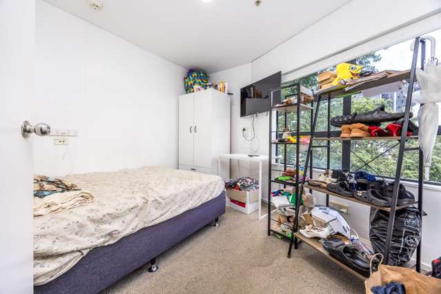 8h/30 Symonds Street Grafton_1