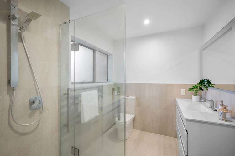 1/17 Mizpah Road Waiake_20