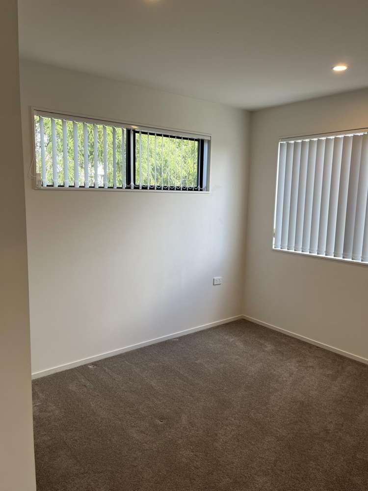 1/149 Tirimoana Rd Te Atatu Peninsula_10