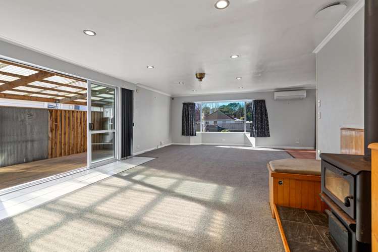 53 Blake Street Waitara_22