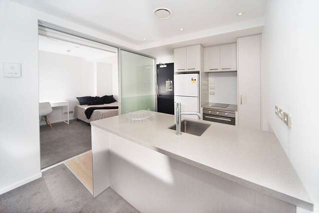 1906/8 Airedale Street City Centre_4