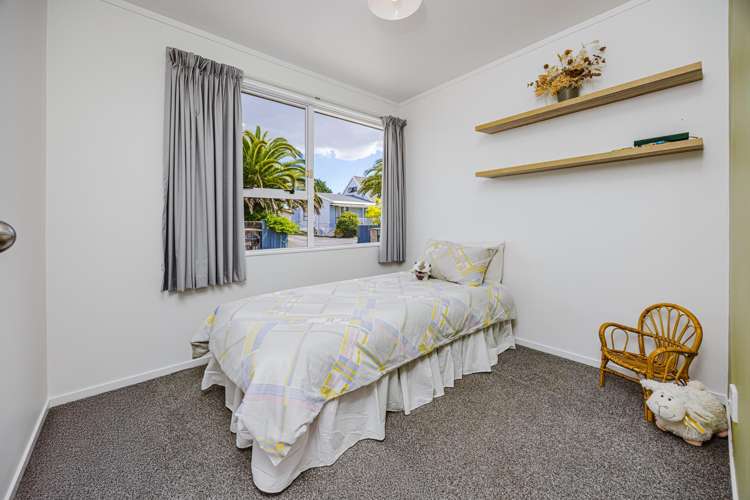 11 Jodie Place Flat Bush_8