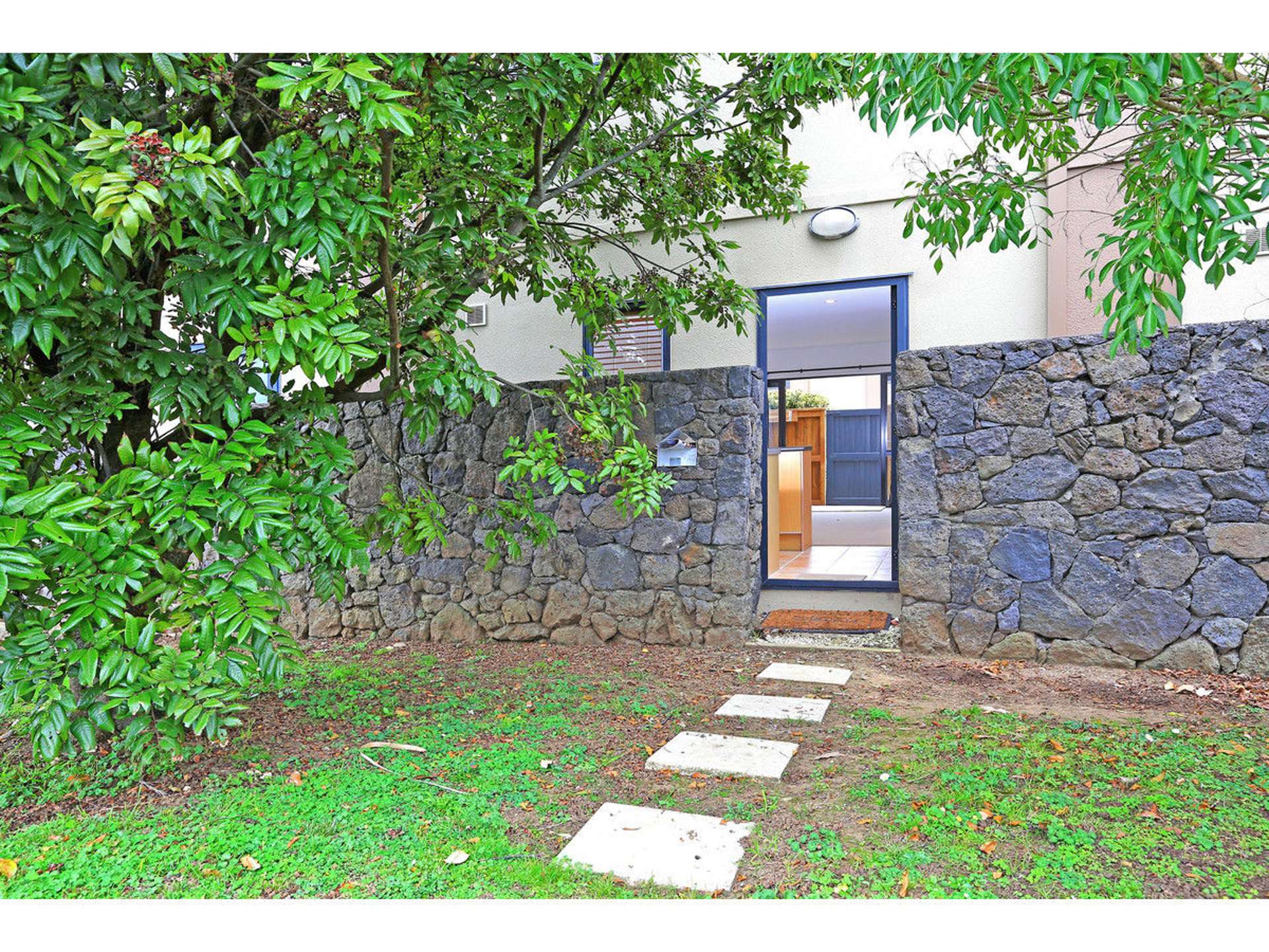 5d Dryden Place Mount Wellington_0