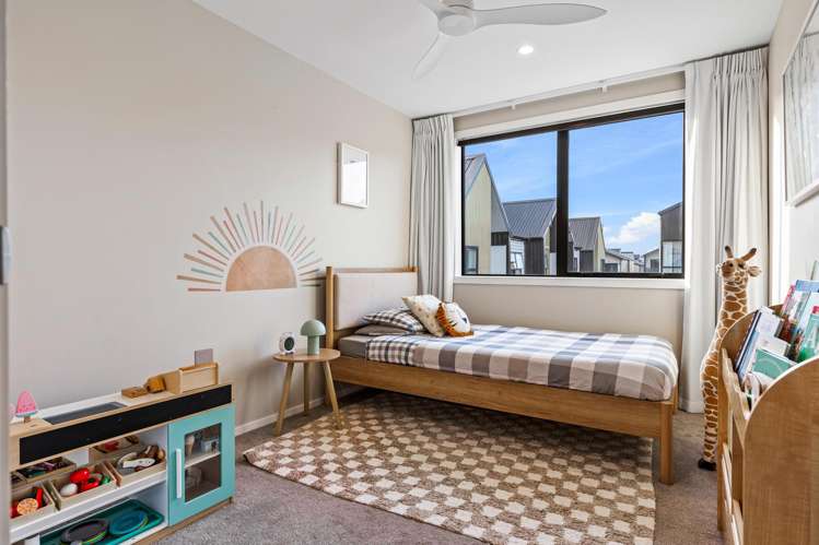 48 Glidepath Road Hobsonville_20