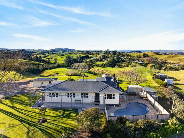 58 Flag Range Road_4