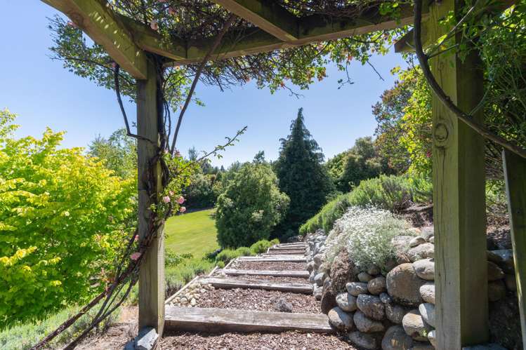 73 Sandy Brown Road Te Anau_32