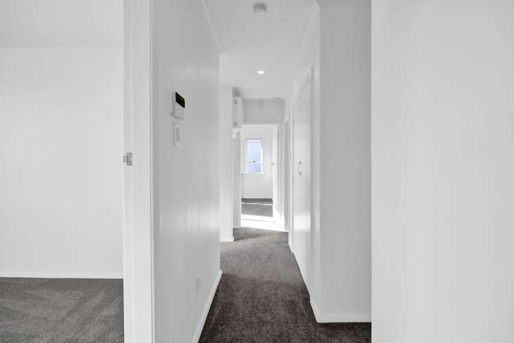 28 Hunter Street Hawera_20