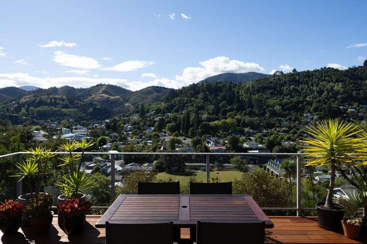 53 Mount Street Nelson South_19