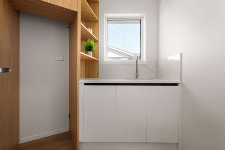 90 Taylor Road Mangere Bridge_19