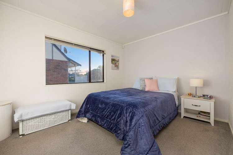 9a Maygrove Drive Orewa_12