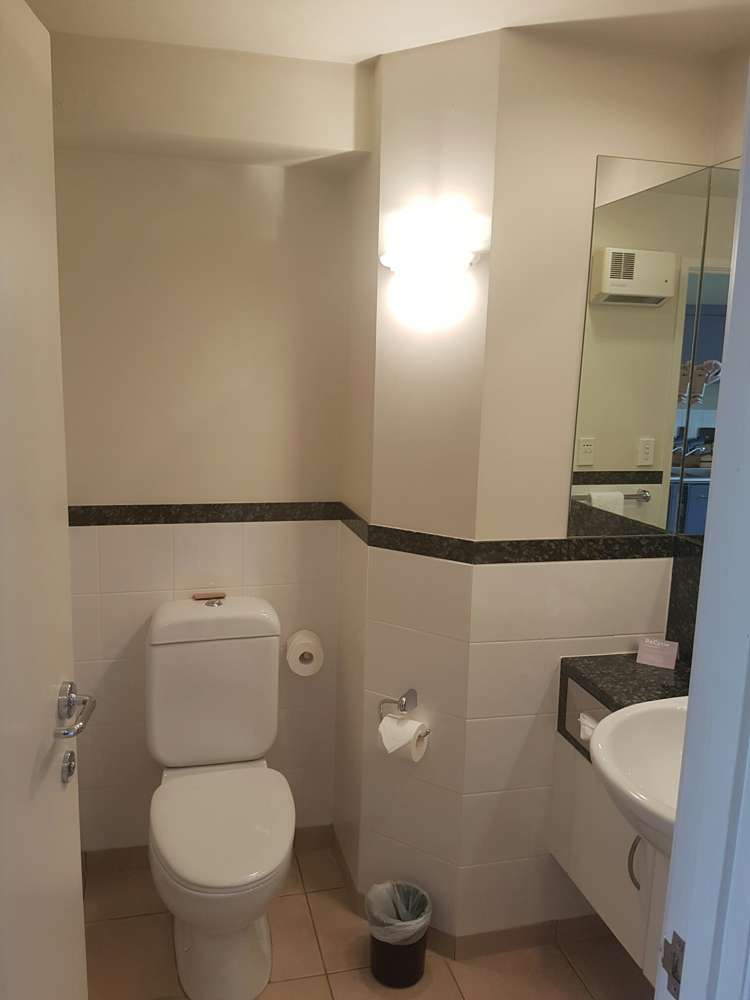 6j/100 Greys Avenue Auckland Central_8