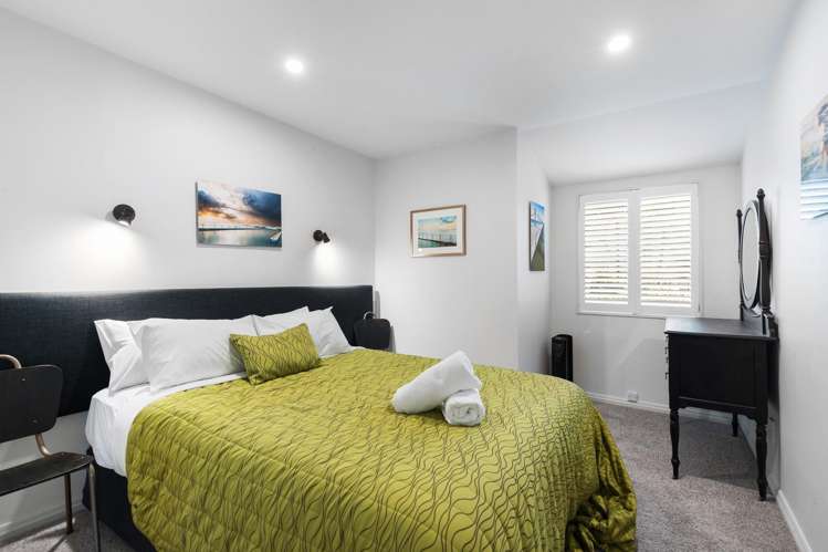 6b Scott Place Fernhill/Sunshine Bay_15