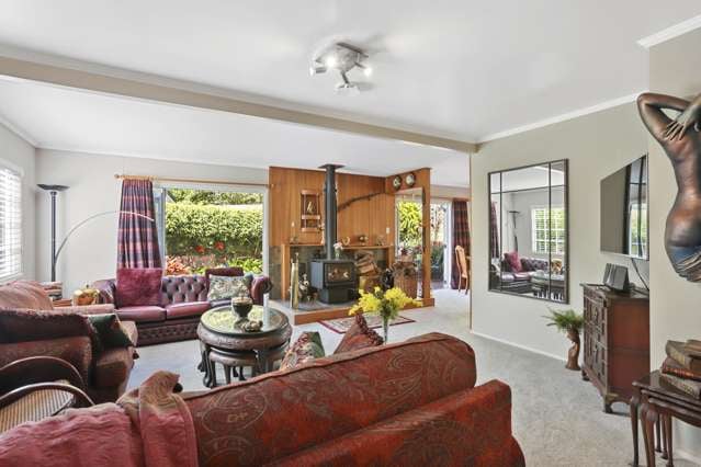 2/21 Deane Avenue Titirangi_4