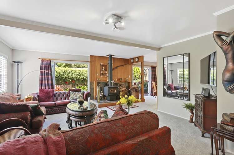 2/21 Deane Avenue Titirangi_3