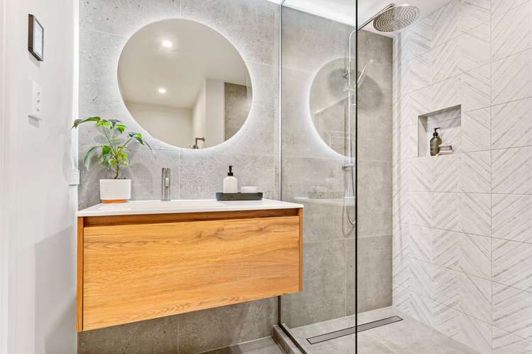 1/18 Glenwood Avenue Birkenhead_8