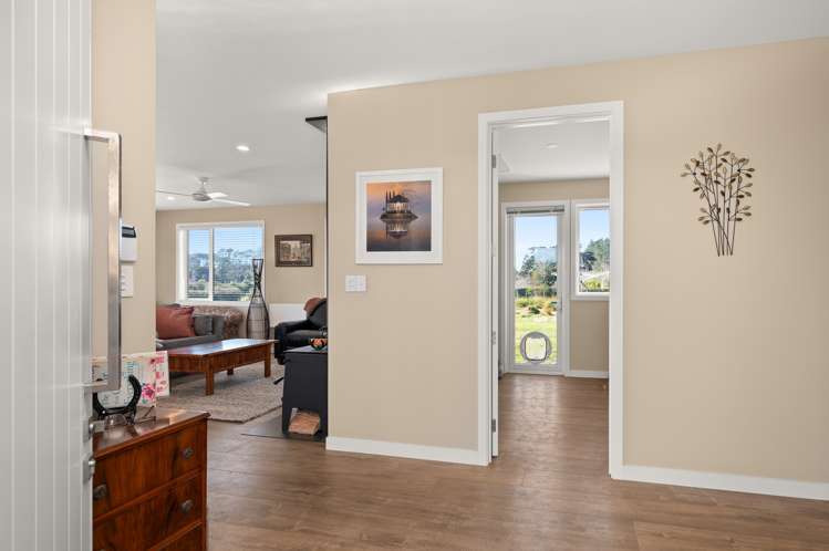 34 Brookvale Lane Taupaki_2