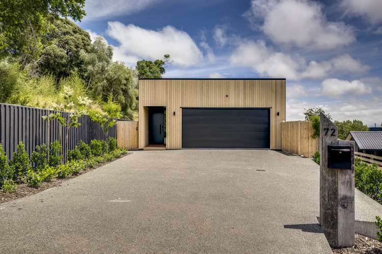 70 Breadalbane Avenue Havelock North_23
