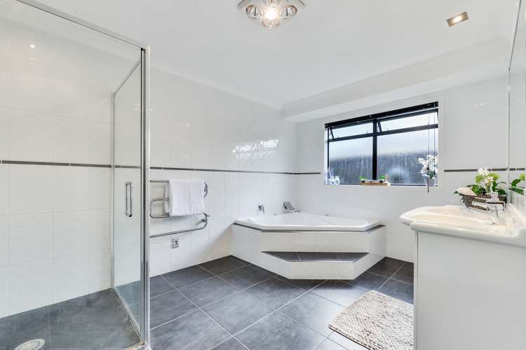 32 Moonlight Drive Rototuna North_8