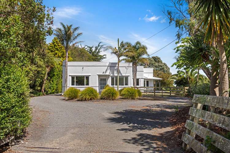 84 Marangai Road Whangaehu_24