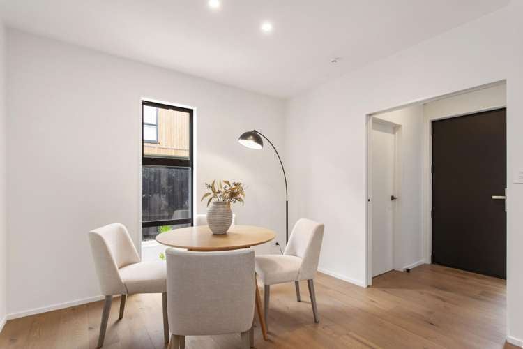 4/24 Rhodes Street Merivale_6