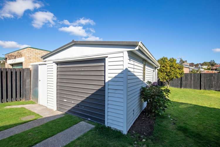 9 Panair Crescent Hillcrest_15