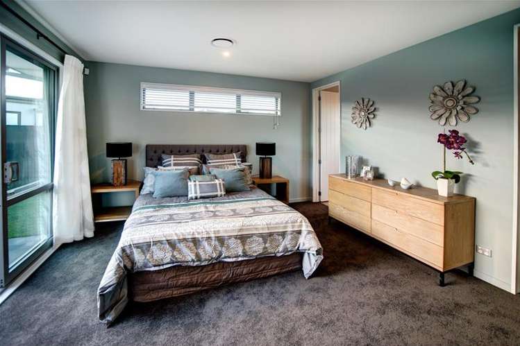 43 Vernon Drive Lincoln_8