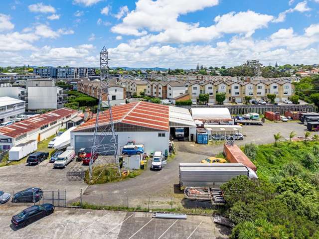 184A & 186 McLeod Road Te Atatu South_3