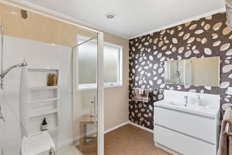 44 Tui Road West Raumati Beach_21