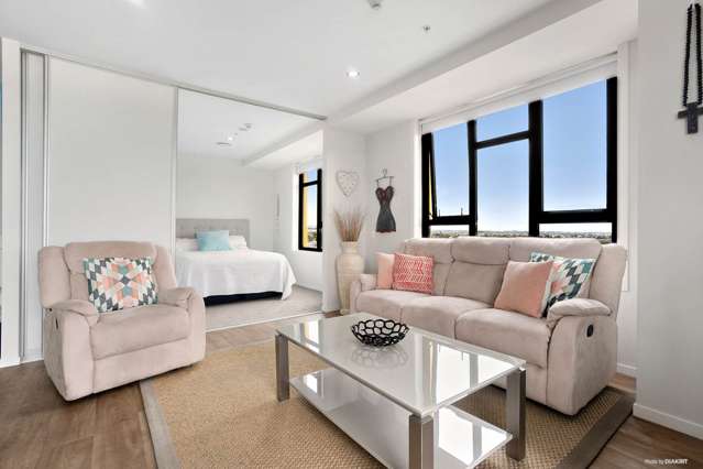 810/20 Mccrae Way New Lynn_3