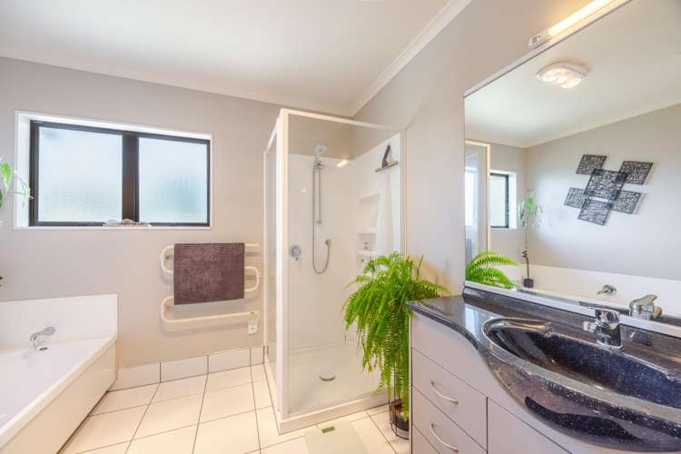 186 Porangahau Road Waipukurau_13