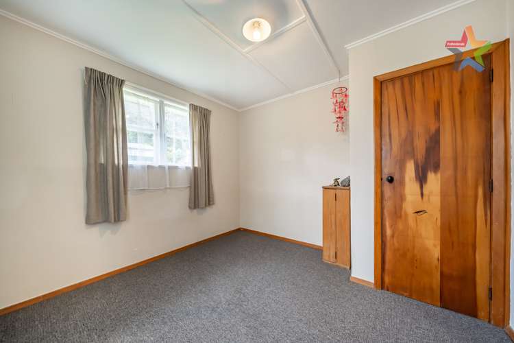 32 Bird Grove Stokes Valley_6