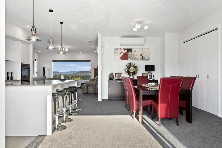 27 Marabou Crescent Nukuhau_2