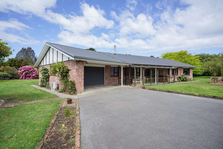 132 Grant Road Otatara_1