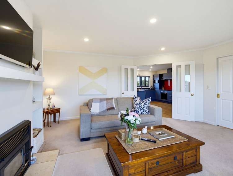 60 Cashmere Drive Fitzherbert_4