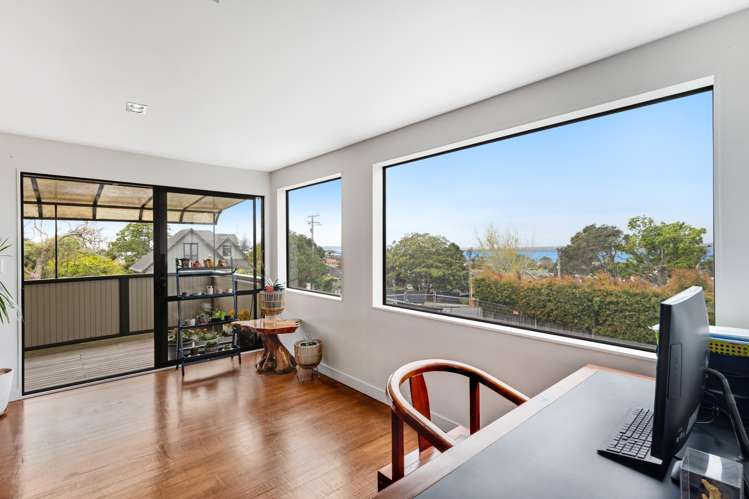 21 Beach Road Mellons Bay_7