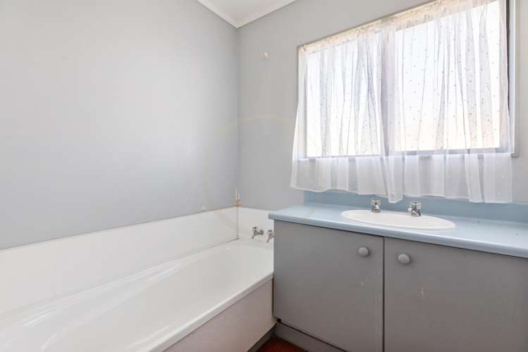 197 Finlayson Avenue Clendon Park_16