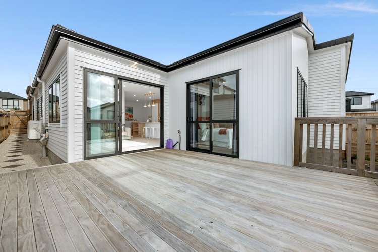 28 Bushfield Drive Flat Bush_13