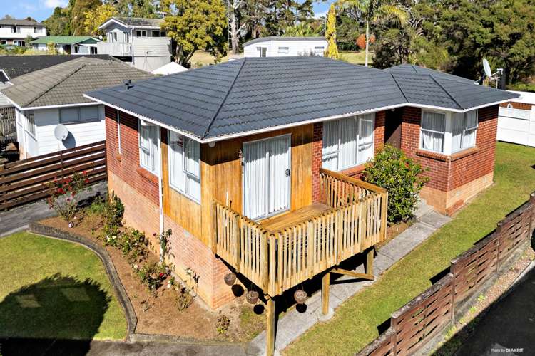 21 Allington Road Massey_23