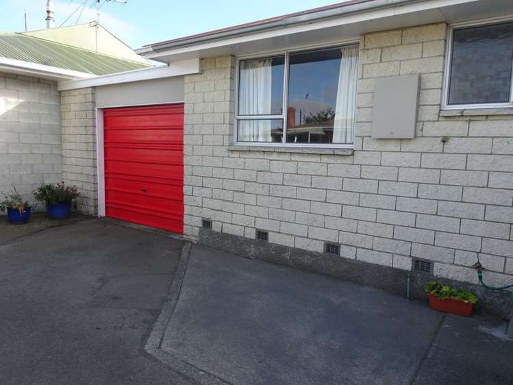 2/16 Allens Road Allenton_18