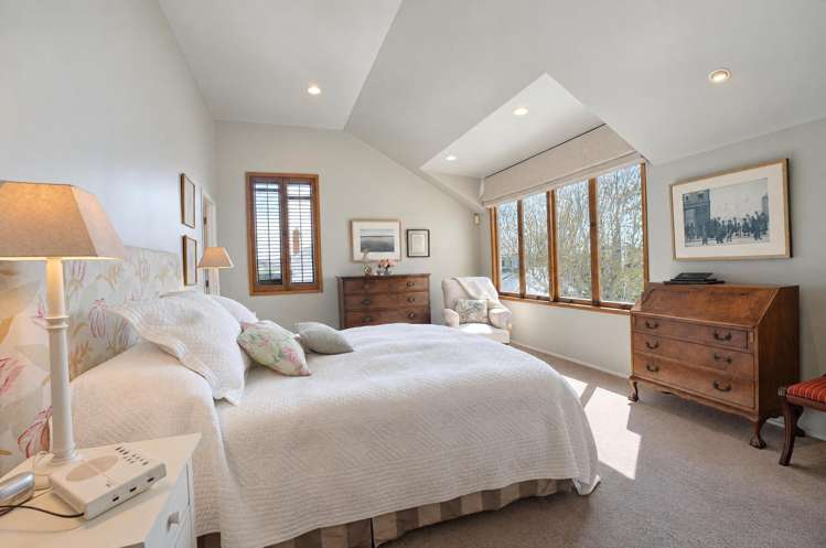 1/1 Burwood Crescent Remuera_13