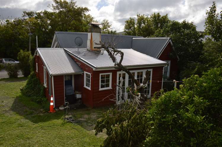 11 Bruce Terrace Akaroa_5