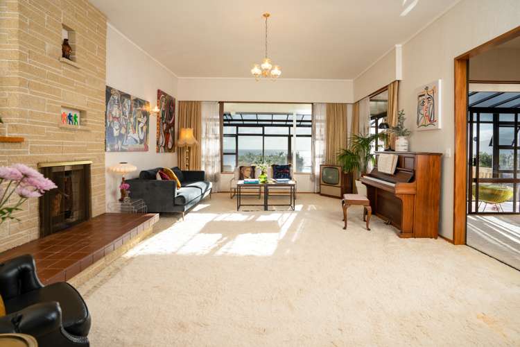 14 Kirkway Raumati Beach_11